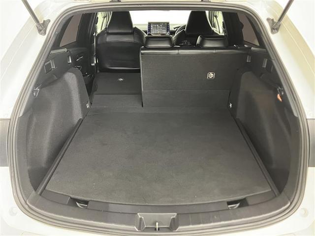 カローラツーリング ハイブリッド　ダブルバイビー　追突軽減ブレーキ　バックモニタ　地デジフルセグ　横滑防止　ナビＴＶ　スマキー　ＬＥＤライト　デュアルエアバッグ　エアコン　オートクルーズ　サイドエアバッグ　ＥＴＣ付　ＰＳ　キーフリー　ＡＢＳ　ワンオナ（19枚目）