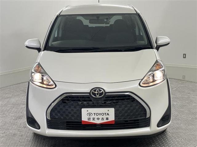 シエンタ ファンベースＸ　片側電動ドア　アイスト　ワンオーナー　ウォークスルー　フルセグ　ＥＴＣ　マニュアルエアコン　ＤＶＤ　パワーウィンドウ　パワーステアリング　横滑り防止機能　メモリーナビ　キーレスエントリー　エアバック（5枚目）