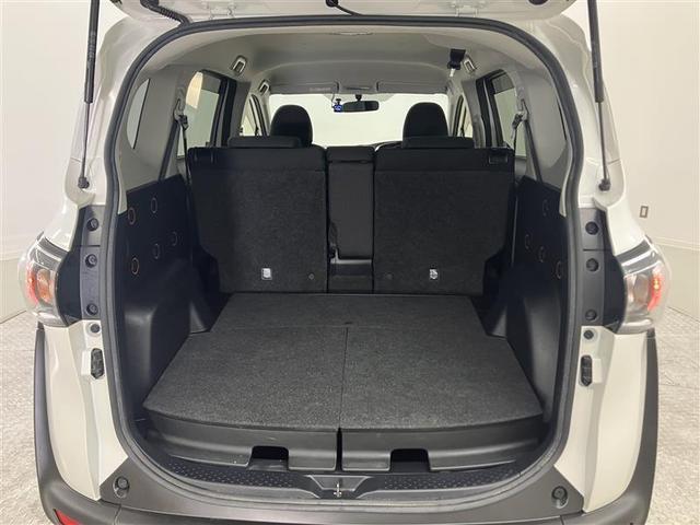 シエンタ ファンベースＸ　片側電動ドア　アイスト　ワンオーナー　ウォークスルー　フルセグ　ＥＴＣ　マニュアルエアコン　ＤＶＤ　パワーウィンドウ　パワーステアリング　横滑り防止機能　メモリーナビ　キーレスエントリー　エアバック（16枚目）