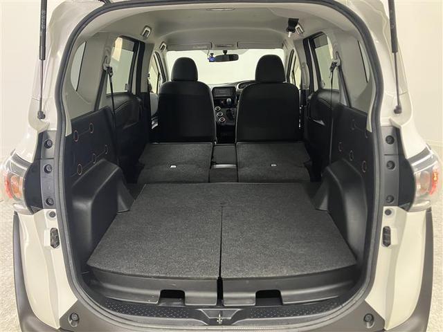 シエンタ ファンベースＸ　片側電動ドア　アイスト　ワンオーナー　ウォークスルー　フルセグ　ＥＴＣ　マニュアルエアコン　ＤＶＤ　パワーウィンドウ　パワーステアリング　横滑り防止機能　メモリーナビ　キーレスエントリー　エアバック（18枚目）