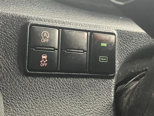 シエンタ ファンベースＸ　片側電動ドア　アイスト　ワンオーナー　ウォークスルー　フルセグ　ＥＴＣ　マニュアルエアコン　ＤＶＤ　パワーウィンドウ　パワーステアリング　横滑り防止機能　メモリーナビ　キーレスエントリー　エアバック（23枚目）