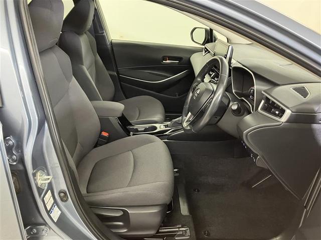 カローラツーリング ハイブリッド　Ｓ　フルセグＴＶ　イモビライザー　４ＷＤ　クルコン　１００Ｖ電源　バックカメラ　衝突被害軽減システム　ミュージックプレイヤー接続可　メモリーナビ　ＥＴＣ　スマートキー　ワンオーナー　アルミホイール　ＡＢＳ（14枚目）