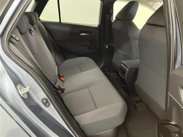 カローラツーリング ハイブリッド　Ｓ　フルセグＴＶ　イモビライザー　４ＷＤ　クルコン　１００Ｖ電源　バックカメラ　衝突被害軽減システム　ミュージックプレイヤー接続可　メモリーナビ　ＥＴＣ　スマートキー　ワンオーナー　アルミホイール　ＡＢＳ（16枚目）