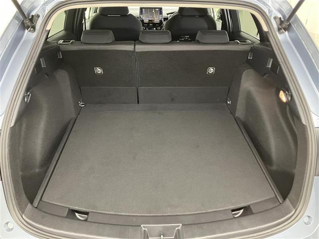 カローラツーリング ハイブリッド　Ｓ　フルセグＴＶ　イモビライザー　４ＷＤ　クルコン　１００Ｖ電源　バックカメラ　衝突被害軽減システム　ミュージックプレイヤー接続可　メモリーナビ　ＥＴＣ　スマートキー　ワンオーナー　アルミホイール　ＡＢＳ（18枚目）