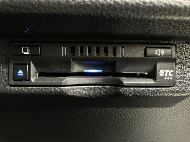 カローラツーリング ハイブリッド　Ｓ　フルセグＴＶ　イモビライザー　４ＷＤ　クルコン　１００Ｖ電源　バックカメラ　衝突被害軽減システム　ミュージックプレイヤー接続可　メモリーナビ　ＥＴＣ　スマートキー　ワンオーナー　アルミホイール　ＡＢＳ（23枚目）