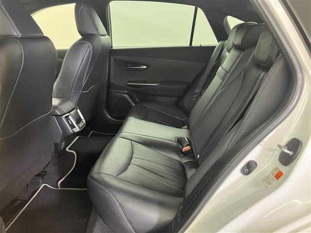 クラウンハイブリッド ＲＳ　リミテッドＩＩ　地デジＴＶ　横滑り防止装置　盗難防止装置　電動パワーシート　本革シート　エアバッグ　ＬＥＤヘッド　オートクルーズ　バックモニター　ナビＴＶ　ＡＢＳ　スマートキー　エアコン　キーレス　ＥＴＣ　ワンオナ（17枚目）