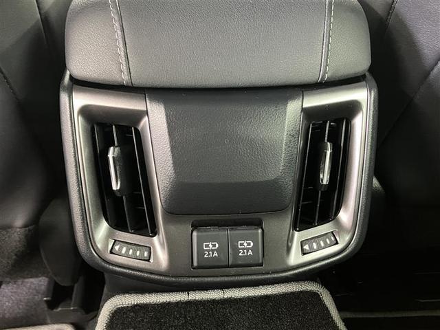 クラウンハイブリッド ＲＳ　リミテッドＩＩ　地デジＴＶ　横滑り防止装置　盗難防止装置　電動パワーシート　本革シート　エアバッグ　ＬＥＤヘッド　オートクルーズ　バックモニター　ナビＴＶ　ＡＢＳ　スマートキー　エアコン　キーレス　ＥＴＣ　ワンオナ（33枚目）