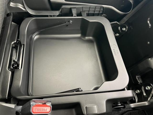 ソリオバンディット ハイブリッドＭＶ　盗難防止　アイスト　スマ－トキ－　１オーナー　ＥＴＣ付き　サイドエアバッグ　地デジフルセグＴＶ　アルミ　オートクルーズ　横滑防止装置　ナビＴＶ　メモリーナビ　ＬＥＤライト　パワーウィンドウ　ＤＶＤ可（37枚目）