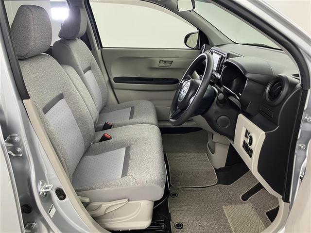 パッソ X LパッケージS 衝突回避支援ブレーキ機能 横滑り防止機能 Iストップ 盗難防止システム スマトキー リアカメラ ETC車載器 Wエアバック AUX ワンセグTV オートエアコン ナビTV エアバッグ キーフリー(17枚目)