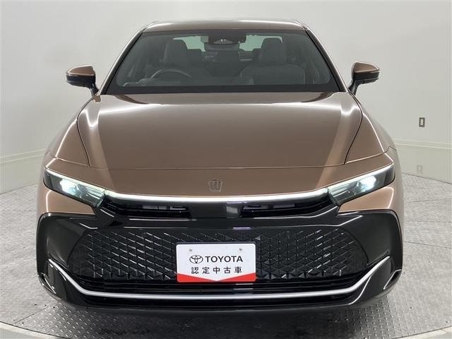 クラウンクロスオーバー Gアドバンスド 衝突軽減装置 フルセグテレビ クルコン 横滑防止装置 ドライブレコーダー LEDヘッドライト Bカメラ Pシート ETC オートエアコン 1オーナー AUX エアバッグ 4WD キーレス 盗難防止装置(5枚目)