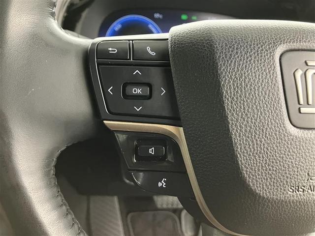 クラウンクロスオーバー Gアドバンスド 衝突軽減装置 フルセグテレビ クルコン 横滑防止装置 ドライブレコーダー LEDヘッドライト Bカメラ Pシート ETC オートエアコン 1オーナー AUX エアバッグ 4WD キーレス 盗難防止装置(12枚目)