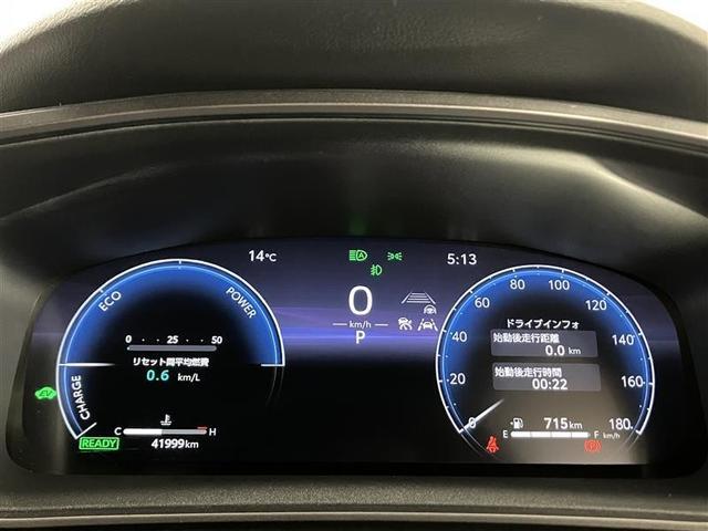 カローラツーリング ハイブリッド　ダブルバイビー　メディアプレイヤー接続　バックモニター　フルセグＴＶ　ＬＥＤライト　クルコン　横滑り防止　盗難防止装置　ナビ・ＴＶ　ドライブレコーダー　エアバッグ　ＥＴＣ　ＡＢＳ　助手席エアバッグ　キーレス（11枚目）