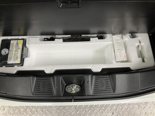 フレアワゴン ハイブリッドＸＧ　衝突軽減　デュアルエアバッグ　ＥＴＣ付き　ＤＶＤ再生　フルセグ　横滑り防止装置　スマートキープッシュスタート　オートエアコン　アイドリングストップ　ナビＴＶ　メモリーナビ　エアバッグ　ベンチシート（32枚目）