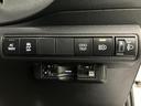 ハイブリッド　ダブルバイビー　メディアプレイヤー接続　バックモニター　フルセグＴＶ　ＬＥＤライト　クルコン　横滑り防止　盗難防止装置　ナビ・ＴＶ　ドライブレコーダー　エアバッグ　ＥＴＣ　ＡＢＳ　助手席エアバッグ　キーレス（24枚目）