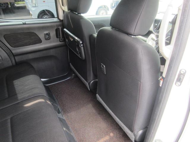 デイズルークス ハイウェイスター　ターボ　ナビ　ＴＶ　ＣＤ／ＤＶＤ再生　スマートキー　プッシュスタート　オートエアコン　両側パワースライドドア　バックカメラ　　全方位カメラ（11枚目）