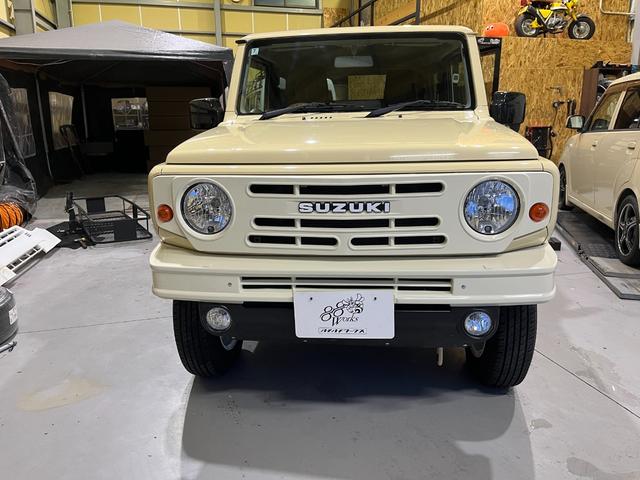 ジムニー XL THEROOTS ザルーツ 名栗加工ステアリング 名栗加工シフトノブ コーデュロイ生地シートカバー レトロホイール ナビゲーション フルセグTV フロントシートヒーター(3枚目)