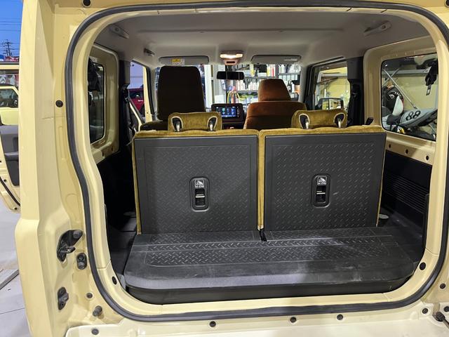 ジムニー XL THEROOTS ザルーツ 名栗加工ステアリング 名栗加工シフトノブ コーデュロイ生地シートカバー レトロホイール ナビゲーション フルセグTV フロントシートヒーター(47枚目)