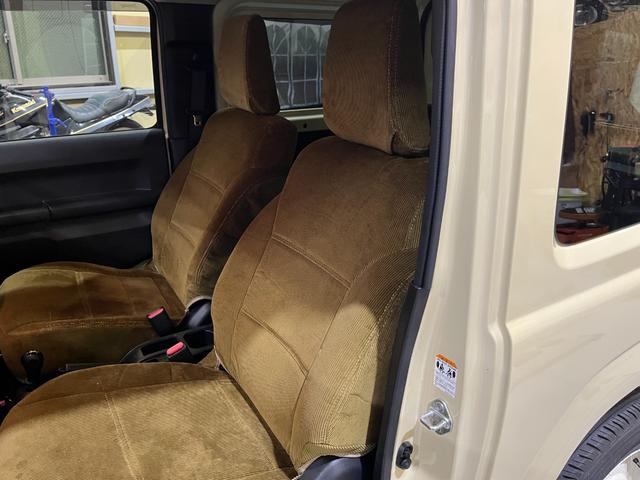 ジムニー XL THEROOTS ザルーツ 名栗加工ステアリング 名栗加工シフトノブ コーデュロイ生地シートカバー レトロホイール ナビゲーション フルセグTV フロントシートヒーター(66枚目)