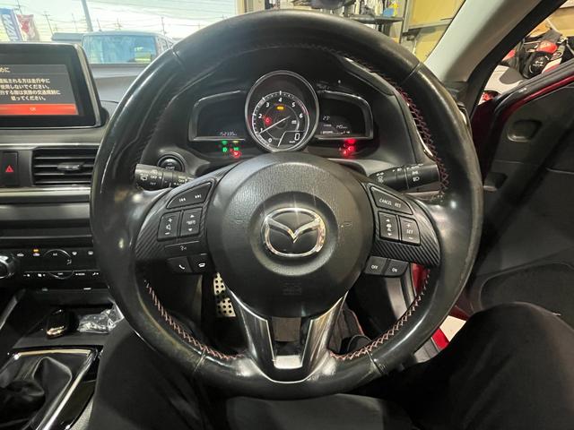 アクセラスポーツ XD 6速MT サンルーフ BOSEサウンドシステム WORKEMOTION18インチアルミ AutoExe車高調 インテークサクションキット スポーツワイパーブレード ボンネットダンパー(12枚目)