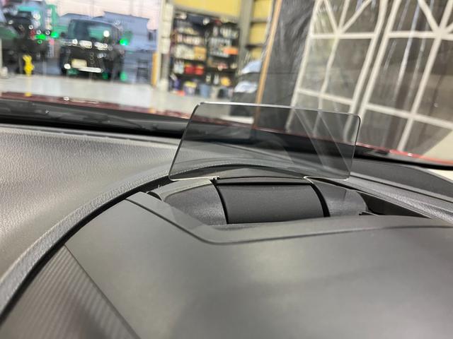 アクセラスポーツ XD 6速MT サンルーフ BOSEサウンドシステム WORKEMOTION18インチアルミ AutoExe車高調 インテークサクションキット スポーツワイパーブレード ボンネットダンパー(22枚目)