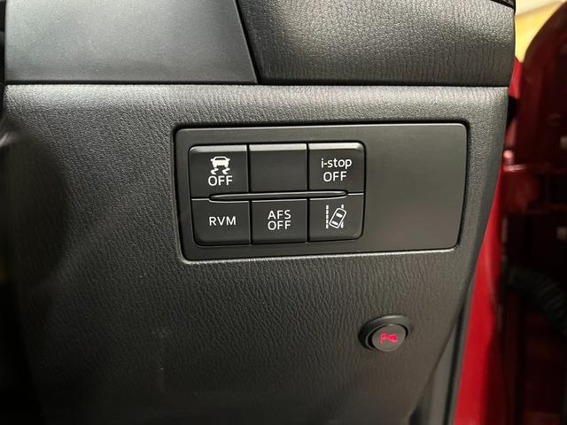アクセラスポーツ XD 6速MT サンルーフ BOSEサウンドシステム WORKEMOTION18インチアルミ AutoExe車高調 インテークサクションキット スポーツワイパーブレード ボンネットダンパー(27枚目)