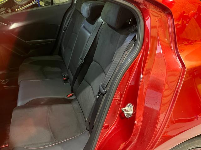 アクセラスポーツ XD 6速MT サンルーフ BOSEサウンドシステム WORKEMOTION18インチアルミ AutoExe車高調 インテークサクションキット スポーツワイパーブレード ボンネットダンパー(46枚目)