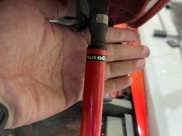 アクセラスポーツ XD 6速MT サンルーフ BOSEサウンドシステム WORKEMOTION18インチアルミ AutoExe車高調 インテークサクションキット スポーツワイパーブレード ボンネットダンパー(59枚目)