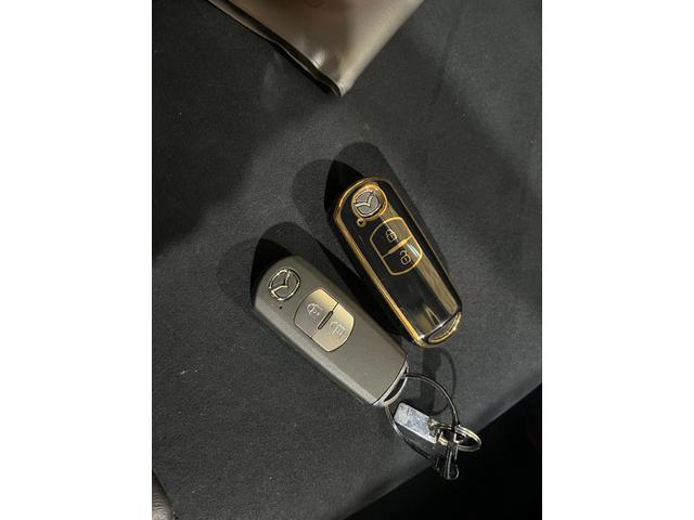 アクセラスポーツ XD 6速MT サンルーフ BOSEサウンドシステム WORKEMOTION18インチアルミ AutoExe車高調 インテークサクションキット スポーツワイパーブレード ボンネットダンパー(61枚目)