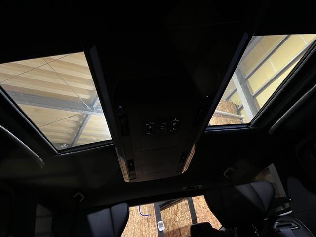 アルファード Z 純正DVDプレーヤー モデリスタエアロ 左右独立ムーンルーフ 後席フリップダウンモニター 保証継承 ユニバーサルステップ 寒冷地仕様 ヘッドアップディスプレイ 走行中TV ワンオーナー(26枚目)