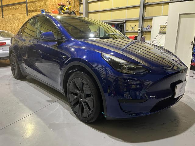 TESLA MODEL Y RWD