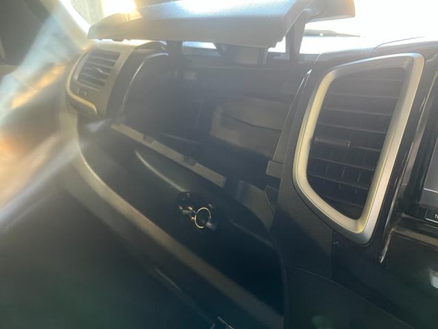 ソリオ Ｘ　ナビゲーション　フルセグＴＶ　バックモニター　ＥＴＣ　助手席側電動スライドドア　ルーフスポイラー　オートエアコン　電動格納ドアミラー　プッシュスタート　リモコンキー２個（25枚目）