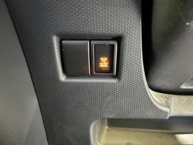 ソリオ Ｘ　ナビゲーション　フルセグＴＶ　バックモニター　ＥＴＣ　助手席側電動スライドドア　ルーフスポイラー　オートエアコン　電動格納ドアミラー　プッシュスタート　リモコンキー２個（29枚目）