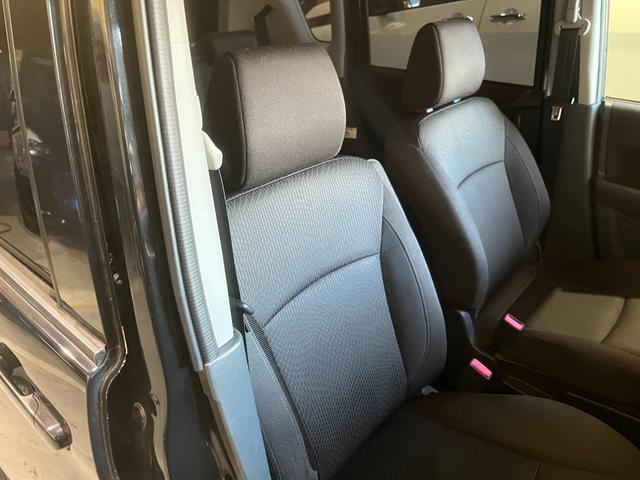 ソリオ Ｘ　ナビゲーション　フルセグＴＶ　バックモニター　ＥＴＣ　助手席側電動スライドドア　ルーフスポイラー　オートエアコン　電動格納ドアミラー　プッシュスタート　リモコンキー２個（31枚目）