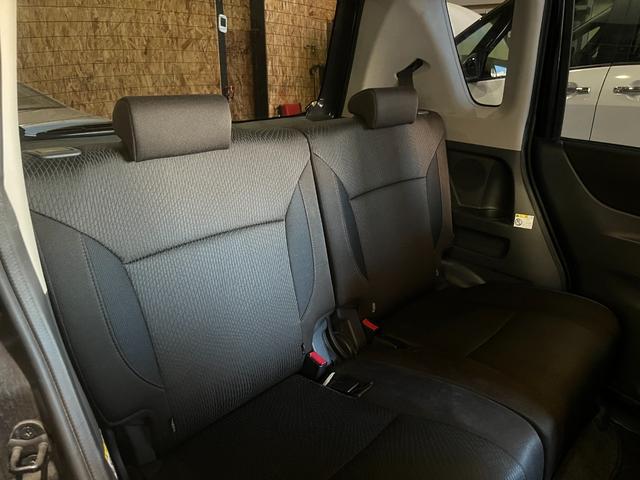 ソリオ Ｘ　ナビゲーション　フルセグＴＶ　バックモニター　ＥＴＣ　助手席側電動スライドドア　ルーフスポイラー　オートエアコン　電動格納ドアミラー　プッシュスタート　リモコンキー２個（37枚目）