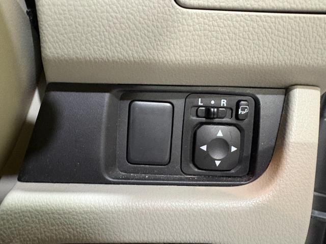 デイズ Ｊ　ワンオーナー　エマージェンシーブレーキ　キーレス　ＣＤ／ＦＭデッキ　距離２万キロ台　トラクションコントロール　ベージュ内装　クールシルバー　ＬＥＤテールランプ　エアコン（17枚目）