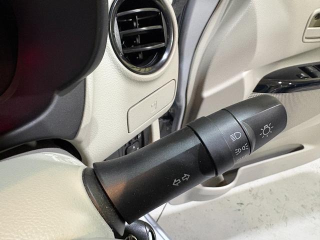 デイズ Ｊ　ワンオーナー　エマージェンシーブレーキ　キーレス　ＣＤ／ＦＭデッキ　距離２万キロ台　トラクションコントロール　ベージュ内装　クールシルバー　ＬＥＤテールランプ　エアコン（18枚目）