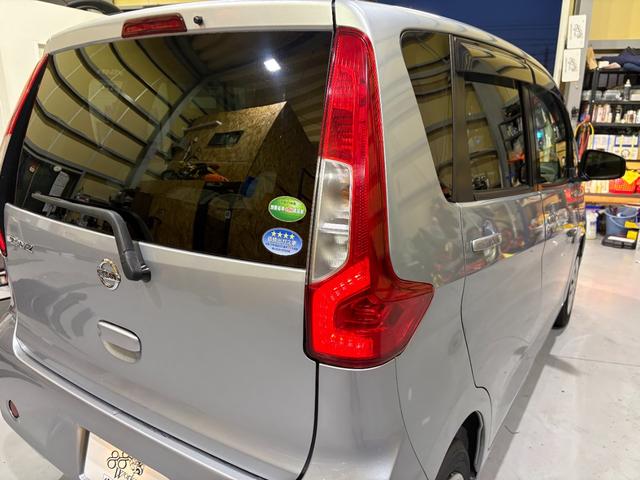 デイズ Ｊ　ワンオーナー　エマージェンシーブレーキ　キーレス　ＣＤ／ＦＭデッキ　距離２万キロ台　トラクションコントロール　ベージュ内装　クールシルバー　ＬＥＤテールランプ　エアコン（38枚目）