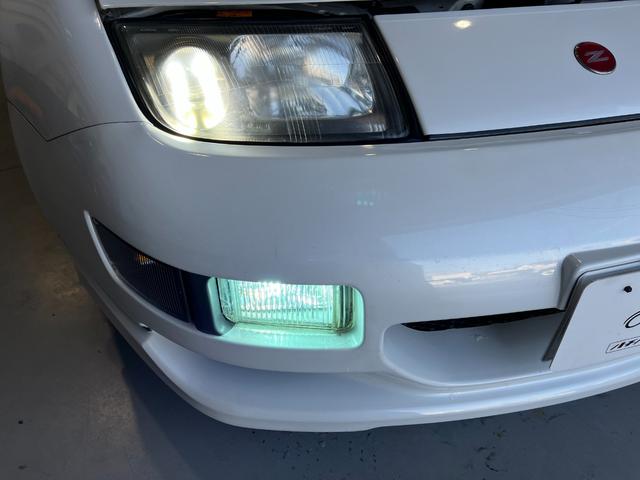 フェアレディZ バージョンS ツインターボ 最終型 2by2 Tバールーフ NAVAN製ATシフトノブ HKSマフラー タイミングベルト交換済 リアレザーシート ナビゲーション フルセグTV ETC ウインカーレンズ付きドアミラーカバー(40枚目)