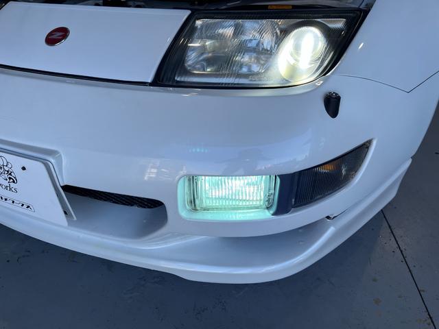 フェアレディZ バージョンS ツインターボ 最終型 2by2 Tバールーフ NAVAN製ATシフトノブ HKSマフラー タイミングベルト交換済 リアレザーシート ナビゲーション フルセグTV ETC ウインカーレンズ付きドアミラーカバー(41枚目)