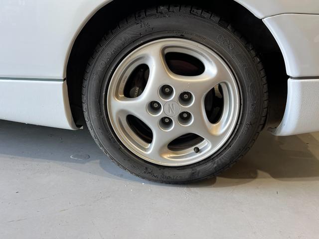 フェアレディZ バージョンS ツインターボ 最終型 2by2 Tバールーフ NAVAN製ATシフトノブ HKSマフラー タイミングベルト交換済 リアレザーシート ナビゲーション フルセグTV ETC ウインカーレンズ付きドアミラーカバー(46枚目)