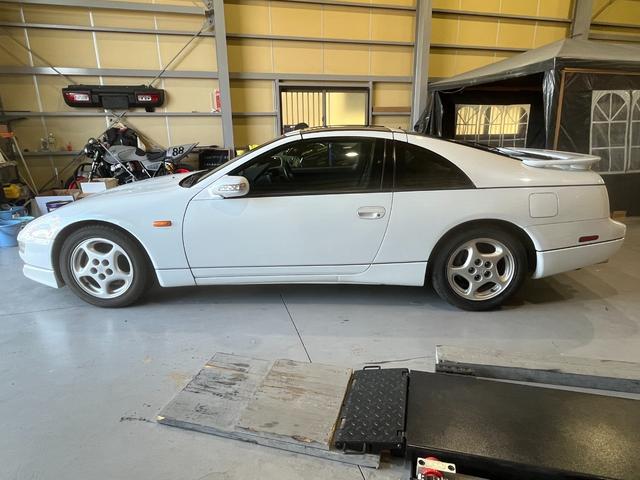 フェアレディZ バージョンS ツインターボ 最終型 2by2 Tバールーフ NAVAN製ATシフトノブ HKSマフラー タイミングベルト交換済 リアレザーシート ナビゲーション フルセグTV ETC ウインカーレンズ付きドアミラーカバー(63枚目)