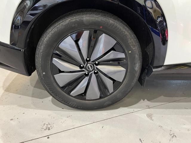 ���W�W�������������@�̌f�ڎԂ����������܂��Đ��ɂ��肪�Ƃ��������܂��B�ǂ�ȍ��ׂȂ��Ƃł����C�y�ɂ��₢���킹����������@�F�l����̂��A���A�����X���X�^�b�t�ꓯ�S��肨�҂����Ă���܂���