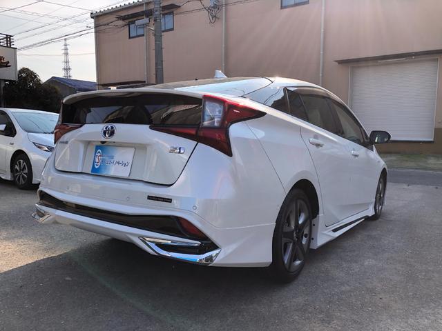 プリウス Ａツーリングセレクション　モデリスタエアロ・純正９インチナビフルセグＴＶ・バックモニター・シートヒーター・ＢＳＭ・ＨＵＤ・ＥＴＣ・クリアランスソナー・パワーシート・ドラレコ・レーダークルーズ・ＲＣＴＡ・パワーシート（10枚目）