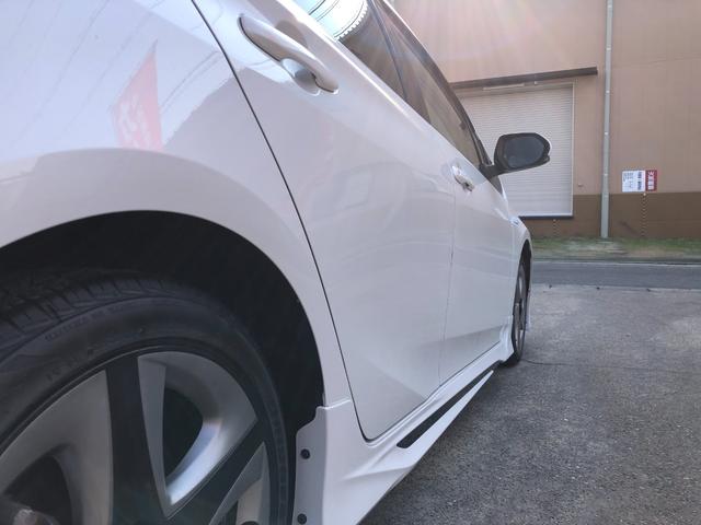 プリウス Ａツーリングセレクション　モデリスタエアロ・純正９インチナビフルセグＴＶ・バックモニター・シートヒーター・ＢＳＭ・ＨＵＤ・ＥＴＣ・クリアランスソナー・パワーシート・ドラレコ・レーダークルーズ・ＲＣＴＡ・パワーシート（14枚目）