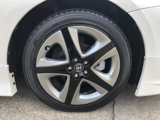 プリウス Ｓツーリングセレクション　モデリスタエアロ・純正９インチナビフルセグＴＶ・バックモニター・ビルトインＥＴＣ・セーフティセンス・レザーシート・シートヒーター・ＬＥＤヘッドライト・フォグ・レーダークルーズ・クリアランスソナー（18枚目）