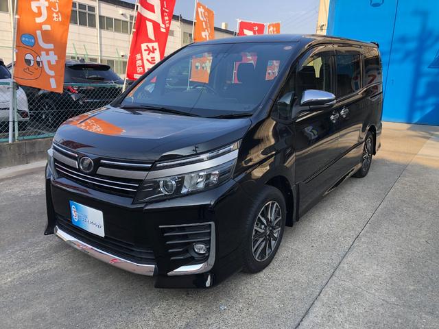 ヴォクシー ＺＳ　煌ＩＩ　純正１０インチナビフルセグＴＶ　純正１２インチフリップダウンモニター　バックモニター　トヨタセーフティセンス　両側パワースライドドア　純正ドラレコ　ＨＤＭＩ／ＵＳＢ端子　ＬＥＤヘッドＬＥＤフォグ（8枚目）