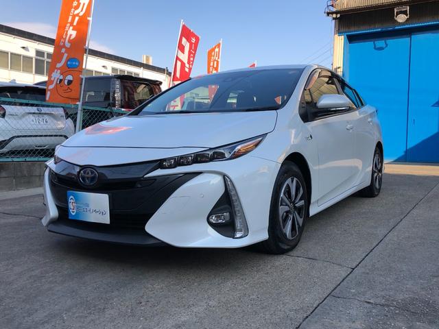 プリウスＰＨＶ Ｓセーフティパッケージ　純正８インチディスプレイオーディオ　ナビフルセグＴＶ・パノラミックビューモニター・セーフティセンス・ビルトインＥＴＣ・ＢＳＭ・５人乗り・クリソナ・ＡＣ１００Ｖ・社外デジタルインナーミラー型前後ドラレコ（5枚目）