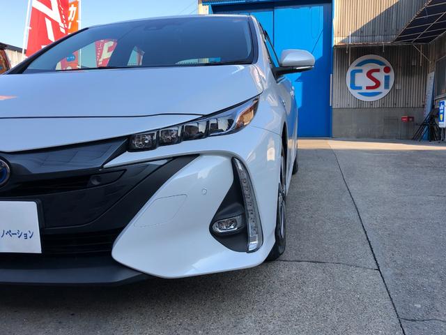 プリウスＰＨＶ Ｓセーフティパッケージ　純正８インチディスプレイオーディオ　ナビフルセグＴＶ・パノラミックビューモニター・セーフティセンス・ビルトインＥＴＣ・ＢＳＭ・５人乗り・クリソナ・ＡＣ１００Ｖ・社外デジタルインナーミラー型前後ドラレコ（6枚目）