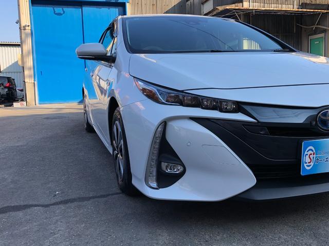 プリウスＰＨＶ Ｓセーフティパッケージ　純正８インチディスプレイオーディオ　ナビフルセグＴＶ・パノラミックビューモニター・セーフティセンス・ビルトインＥＴＣ・ＢＳＭ・５人乗り・クリソナ・ＡＣ１００Ｖ・社外デジタルインナーミラー型前後ドラレコ（7枚目）