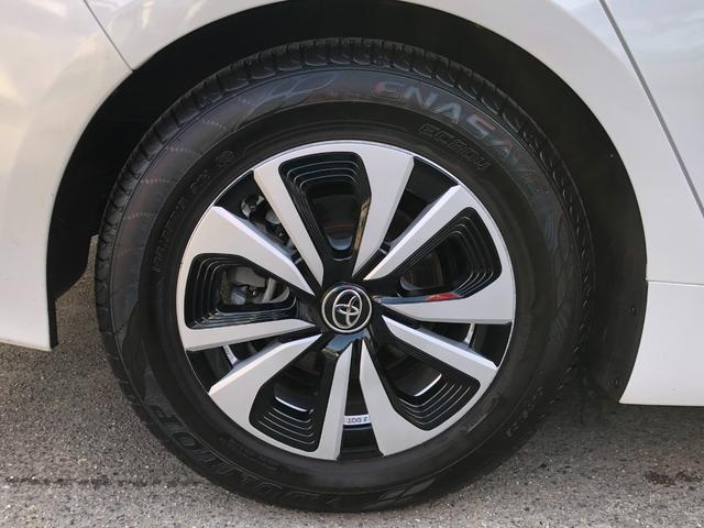 プリウスＰＨＶ Ｓセーフティパッケージ　純正８インチディスプレイオーディオ　ナビフルセグＴＶ・パノラミックビューモニター・セーフティセンス・ビルトインＥＴＣ・ＢＳＭ・５人乗り・クリソナ・ＡＣ１００Ｖ・社外デジタルインナーミラー型前後ドラレコ（18枚目）